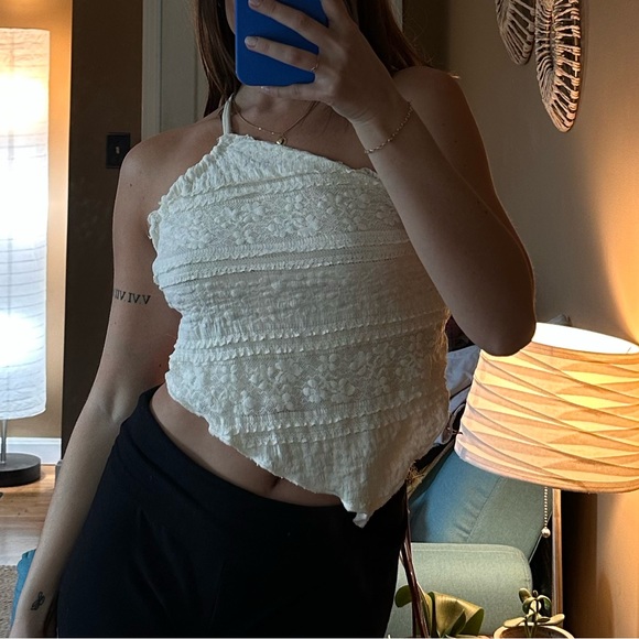 NWOT Cream Lace Crop Top - Picture 1 of 3